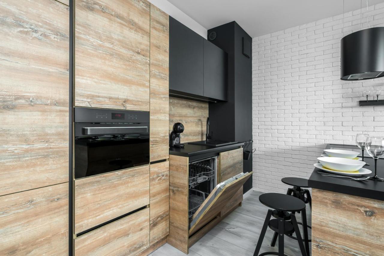 Exclusive Apartment With Terrace By Renters 포즈난 외부 사진